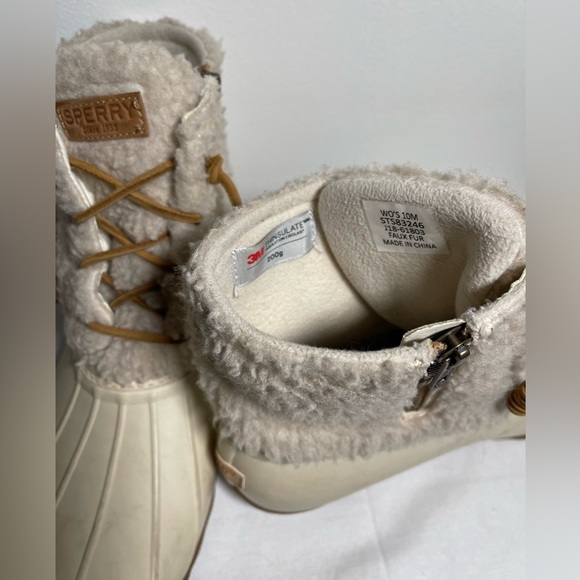 Sperry Women's Size 10M Ivory Wool and Rubber Half Calf Boots - Picture 4 of 5